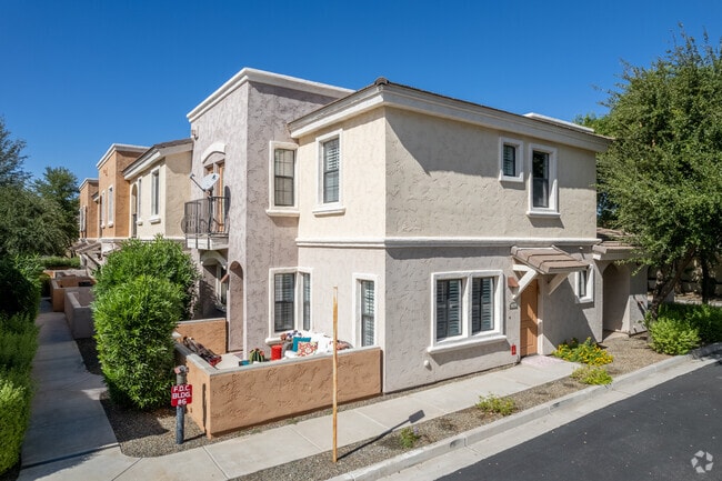 Photo - Barolo Condominiums