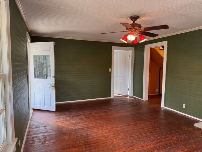 Photo - BEAUTIFUL 2 STORY, 4 BED, 2 BATH HOME