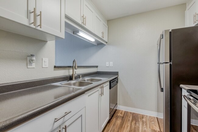 Photo - Concord 1441