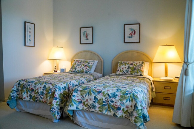 Photo - 8166 Quail Meadow Trce