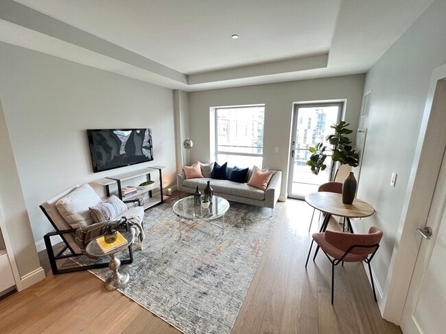 Photo - 100 Shawmut Ave Unit 812
