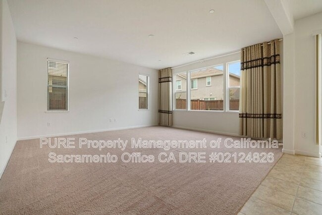 Photo - 1905 Miekle Ave