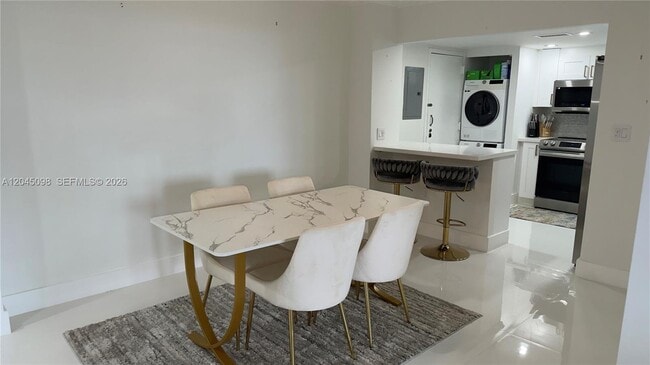 2333 Brickell Ave Unit 614