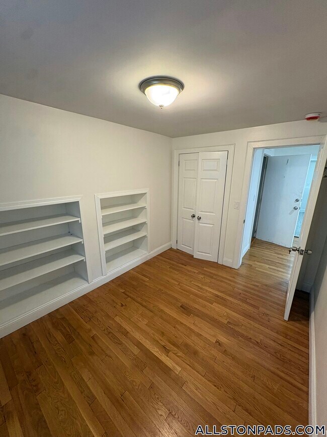 59 Brighton Ave Unidad B