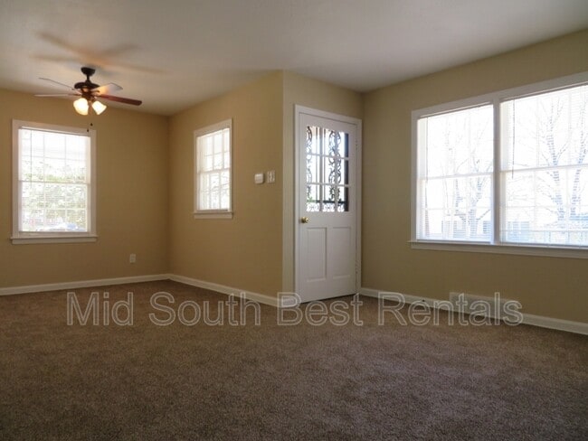 Photo - 4166 Argonne St