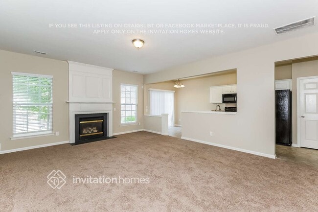 Photo - 9117 Lanigan St