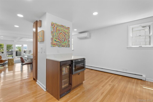 Photo - 595 Piermont Ave