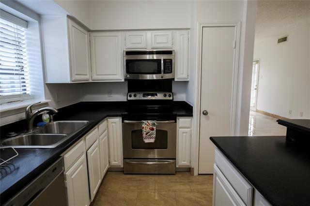 Building Photo - 5859 Frankford Rd Unit 1102