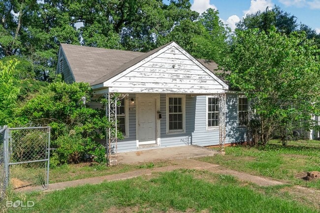 Photo - 6101 Fairfield-
