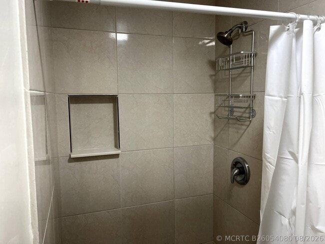 Photo - 110 SW 6th St