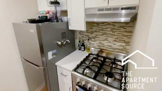 Photo - 2520 W Leland Ave Unit C3