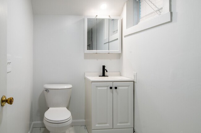 Photo - 5 Stoneland Rd Unidad Garden Apartment