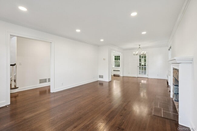 Photo - 71 Tamarack Rd