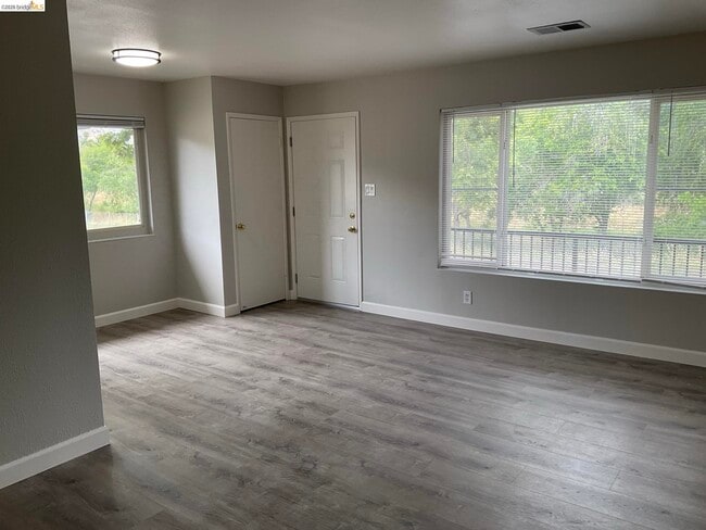 Photo - 2308 Lemontree Way Unit 4