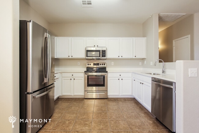 Photo - 5990 E Sunrise Cir