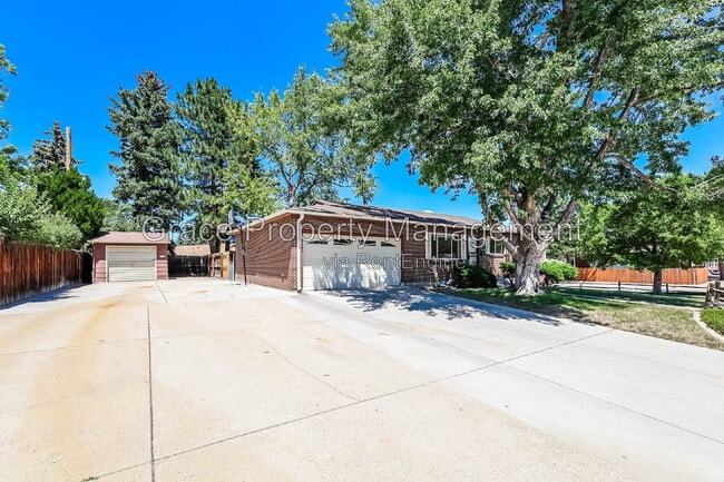 Photo - 12396 W Ohio Cir