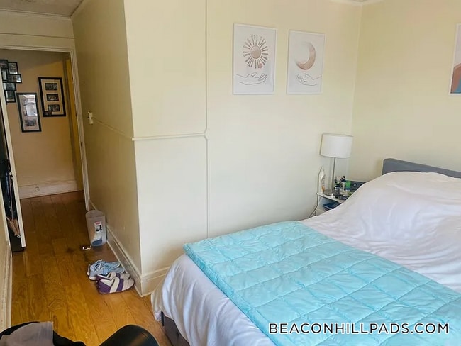 Photo - 94 W Cedar St Unidad 2