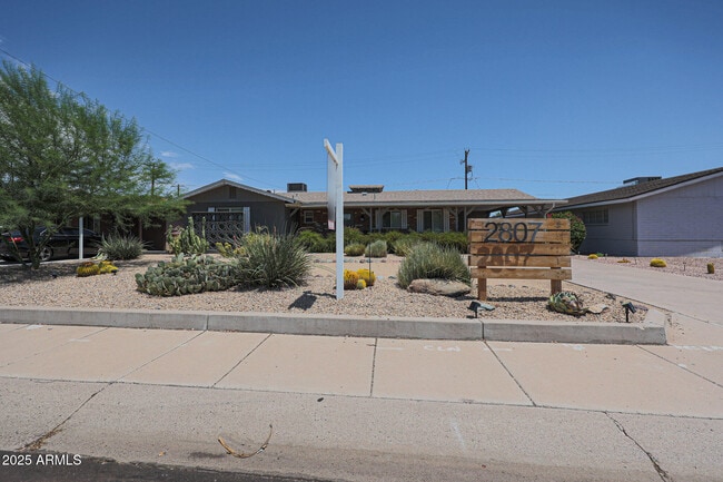 Photo - 2807 N 68th St