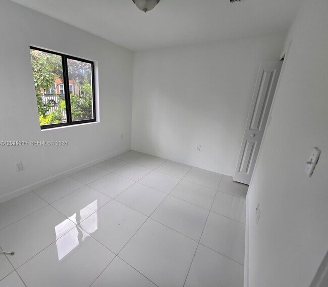 2771 NW 43rd Terrace