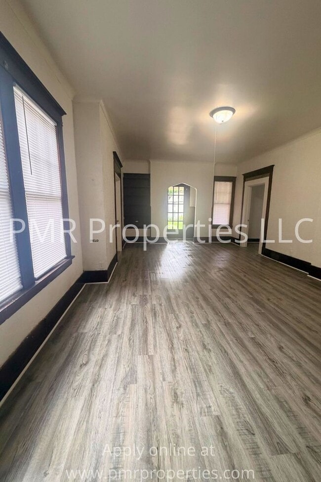 Photo - 3 Bedrooms / 1 Bathroom House