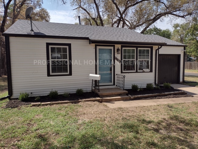 Building Photo - 4603 S Gold St
