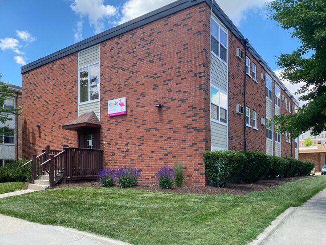 Photo - 512 E Clark St