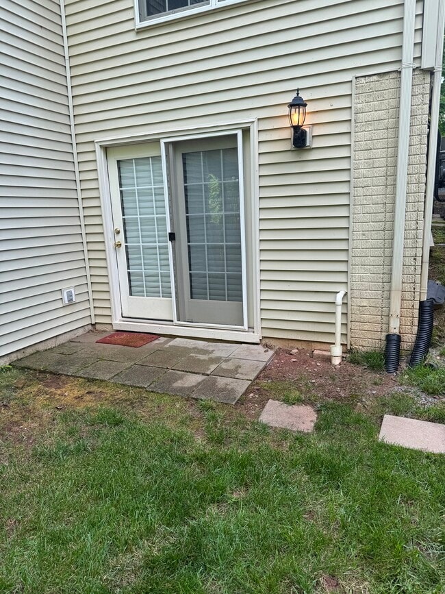 Photo - 13245 Middleton Farm Ln Unidad Basement Apt