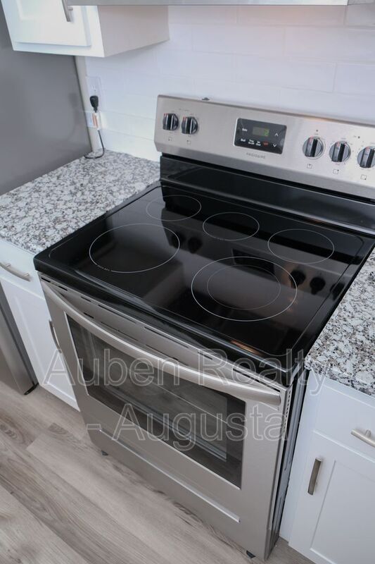 Photo - 1602 Johns Rd