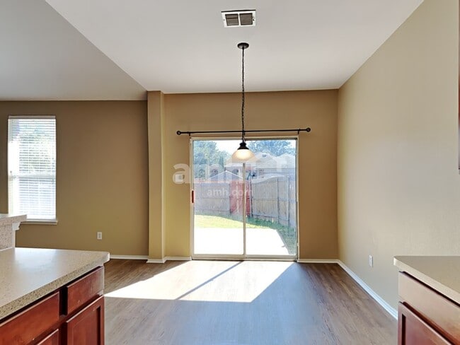 Photo - 1300 Illinois Ave