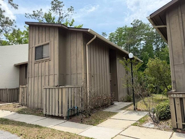 Building Photo - 4836 Pebble Beach Dr Unit B