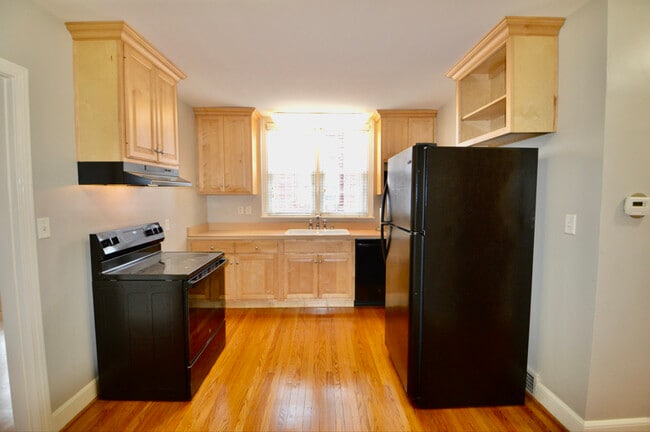 Photo - 148 Breckenridge Ln Unit D