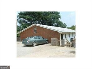Photo - 1457 Railroad Ave