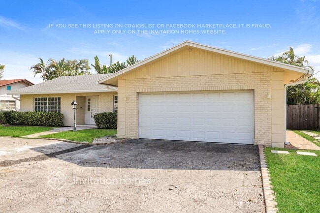 Photo - 228 NE 25th St