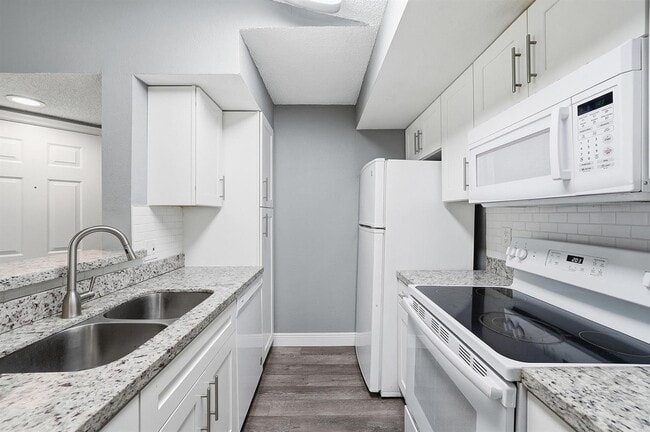 Photo - 2900 S University Dr Unit 9204