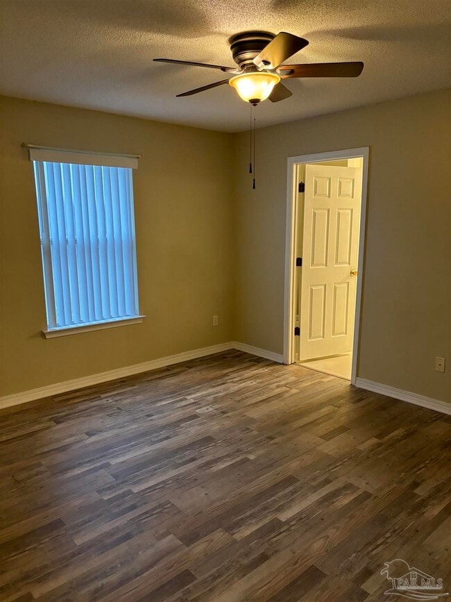 Photo - 1524 Galvin Ave