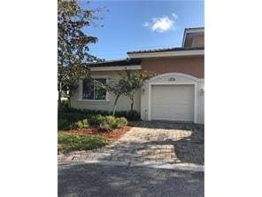 Photo - ANNUAL RENTAL - 3/2 -BRADFORD PLACE