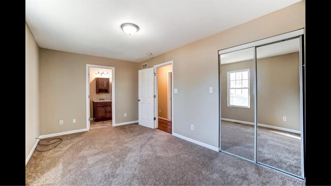 Photo - 10562 Toulon Dr