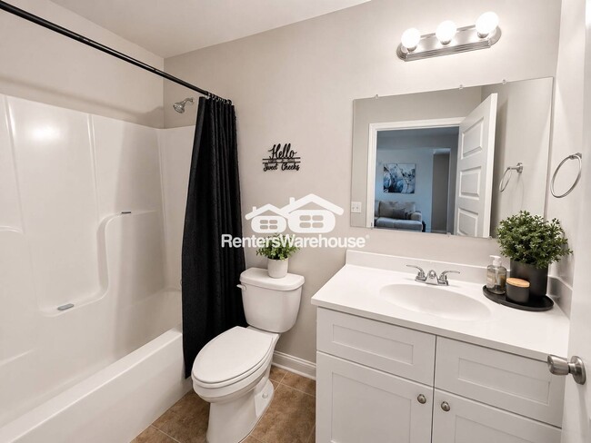 Photo - 953 6th Way