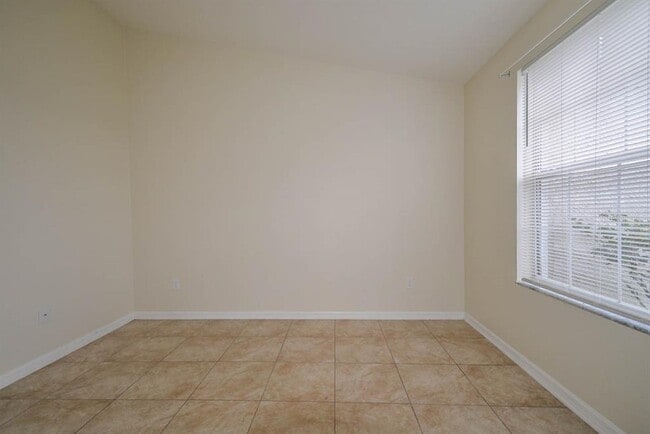 Photo - 1607 Avondale Ridge Dr