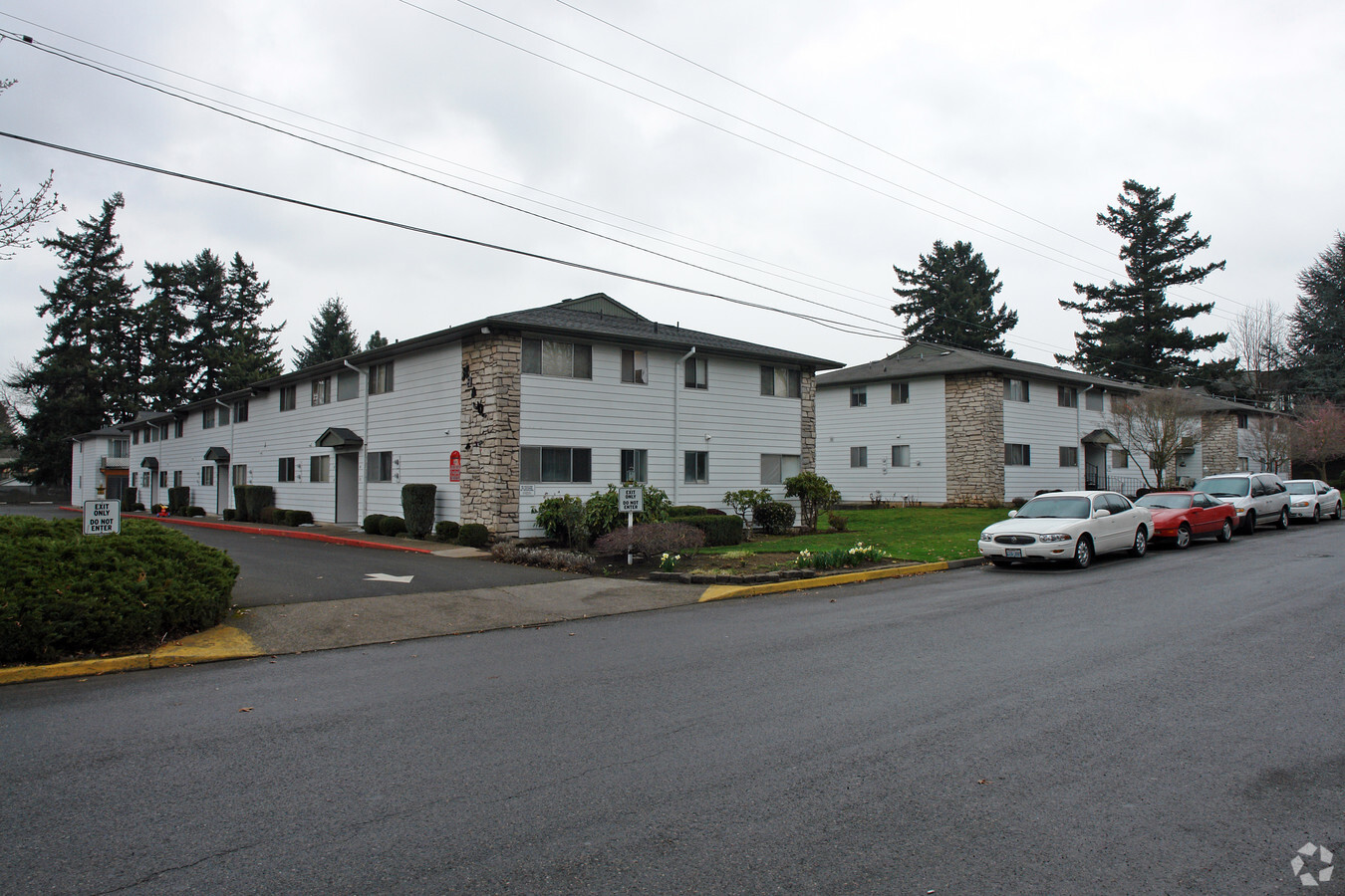 Hancock East - Hancock East Apartments