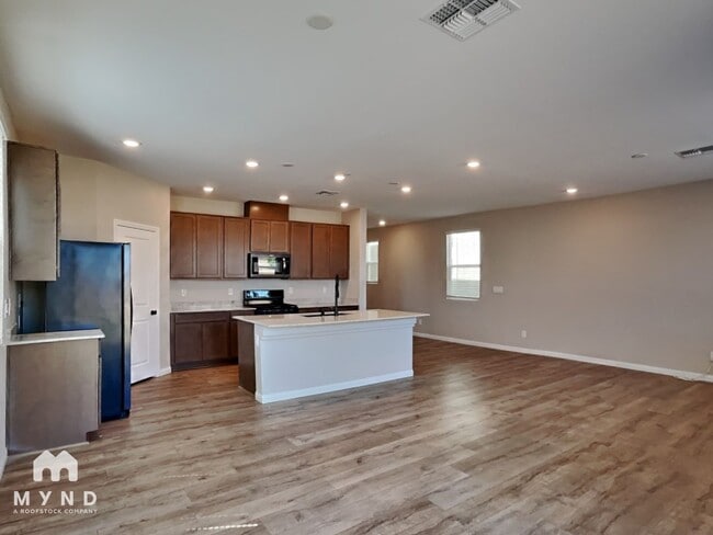 Photo - 4188 Silver Torch Ave