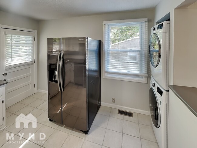 Photo - 607 Ben Allen Rd