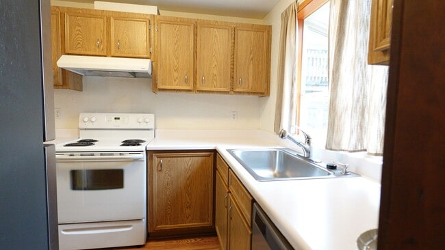 Photo - Hajek Unidad Broadview Townhome