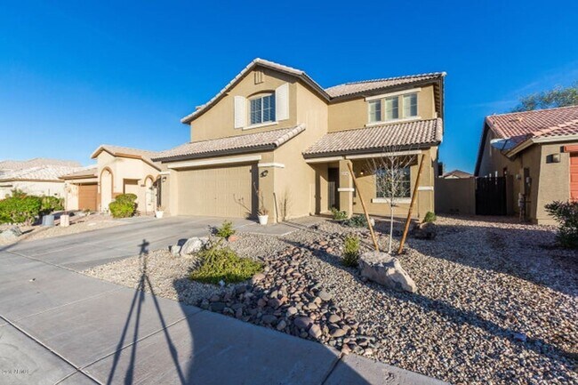 Photo - Charming 5 Bed 3 bath Home in Avondale