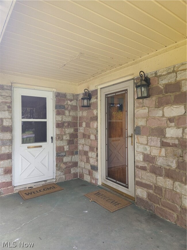 Photo - 3251 Darrow Rd