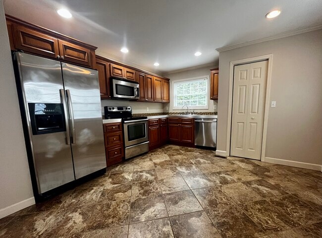 Photo - 48 Nathan Drive Unit 2