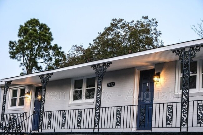 Building Photo - 1602 Johns Rd