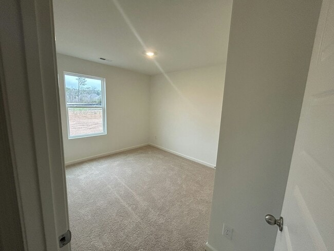 Photo - 309 Oakmont Cir