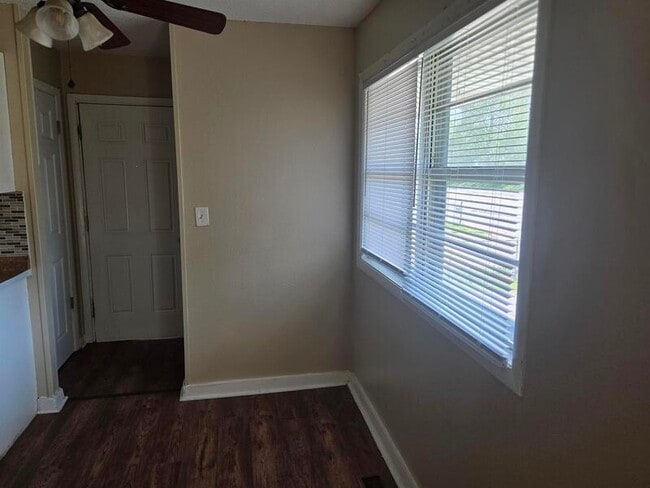 Photo - 3316 N Emerson Ave