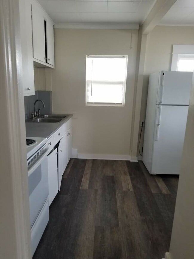 Photo - 1205 W Yakima Ave Unit 3